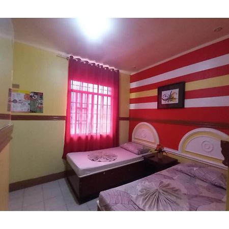 RedDoorz @ Jomckayl Apartelle Naga Zewnętrze zdjęcie